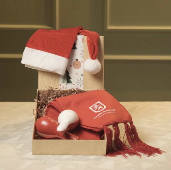 Kit bienvenida la navidad + gorro navideño